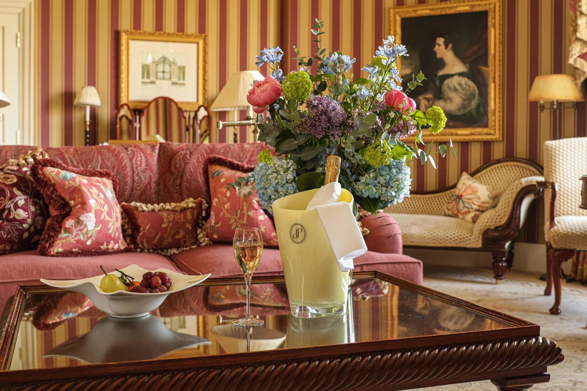 Lucknam Park Hotel Chippenham  Eksteriør billede