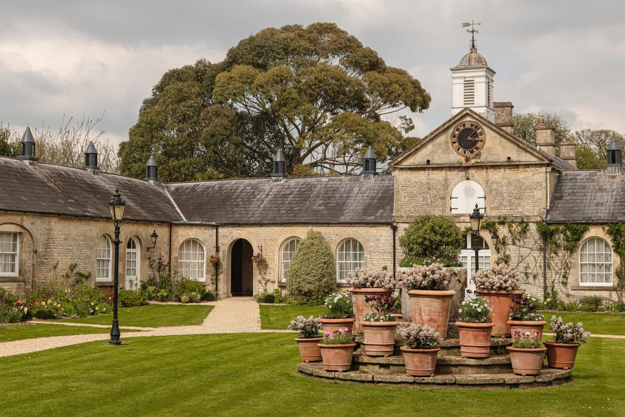 Lucknam Park Hotel Chippenham  Eksteriør billede